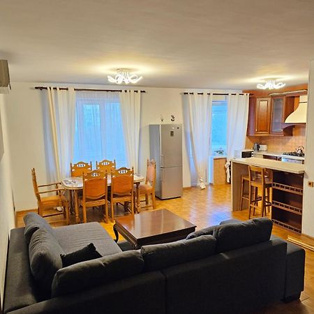 Bulevardul Constantin Negruzzi 2/6 Кишинів Екстер'єр фото